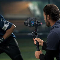 DJI RS 4 Handheld Gimbal