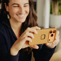 Peak Design Everyday Case for iPhone 17 Pro Max - Tan Clarino