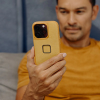 Peak Design iPhone 15 Pro Everyday Case - Charcoal