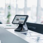 GDS® Uni-Conn™ Powered Kiosk Dock with USB-C - Image 7